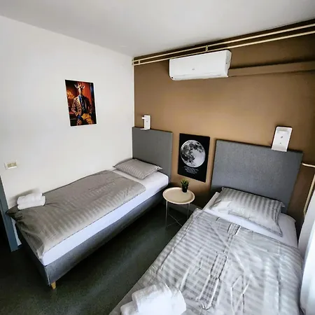 Point Nova Gorica, Self Check-in With Code Access Hostal Nova Gorica