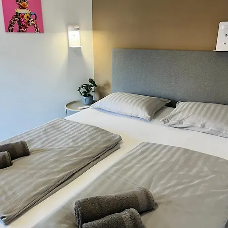 Hostel Point Nova Gorica, Self Check-in With Code Access