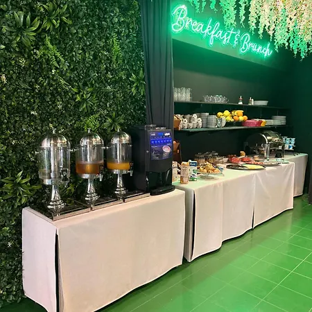 Point Nova Gorica, Self Check-in With Code Access