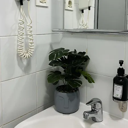 Hostel Point Nova Gorica, Self Check-in With Code Access *