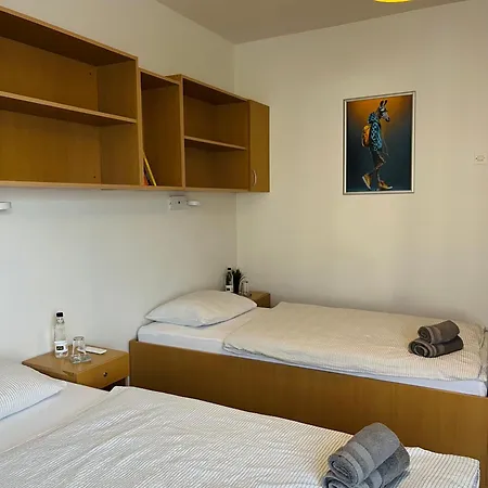 Point Nova Gorica, Self Check-in With Code Access