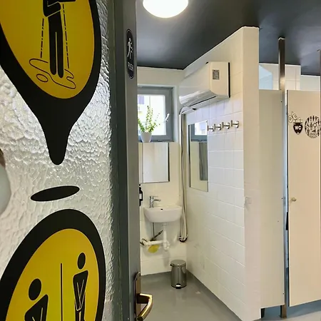 Point Nova Gorica, Self Check-in With Code Access Hostel Nova Gorica