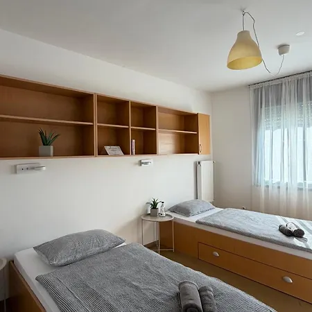 Hostel Point Nova Gorica, Self Check-in With Code Access Nova Gorica