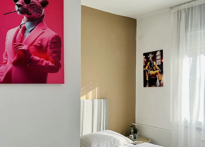 Point Nova Gorica, Self Check-in With Code Access