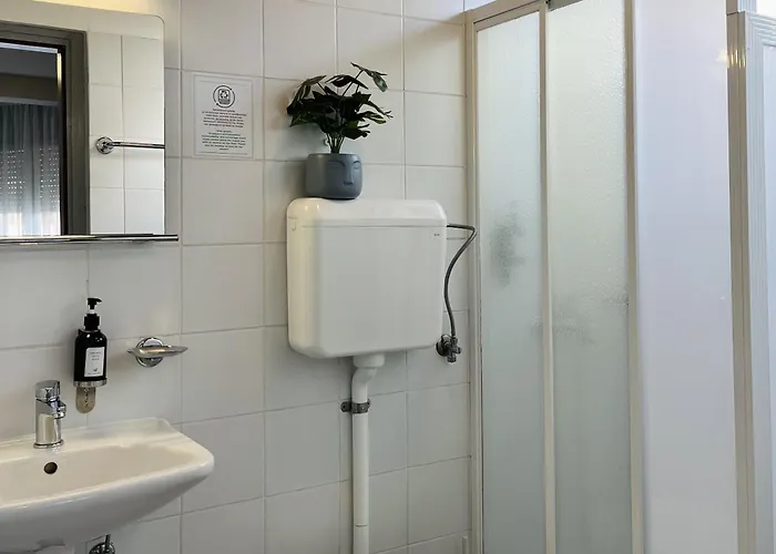 Point Nova Gorica, Self Check-in With Code Access * Нова-Горица