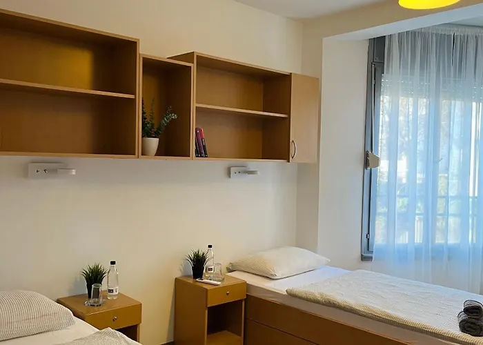 Хостел Point Nova Gorica, Self Check-in With Code Access *