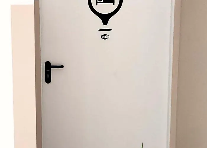 Hostel Point Nova Gorica, Self Check-in With Code Access