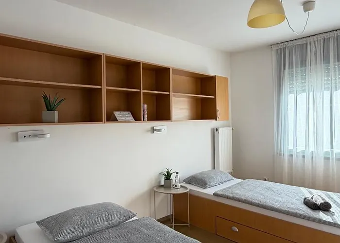 Hostel Point Nova Gorica, Self Check-in With Code Access Nova Gorica