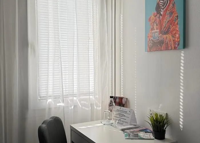 Point Nova Gorica, Self Check-in With Code Access